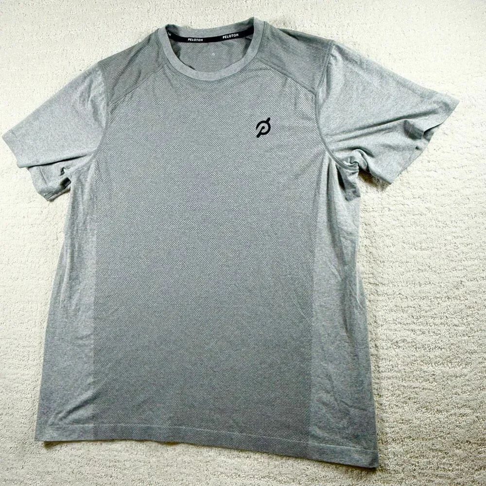 Peloton Seamless Short Sleeve Athletic T Shirt in Light Gray - US Men’s XL